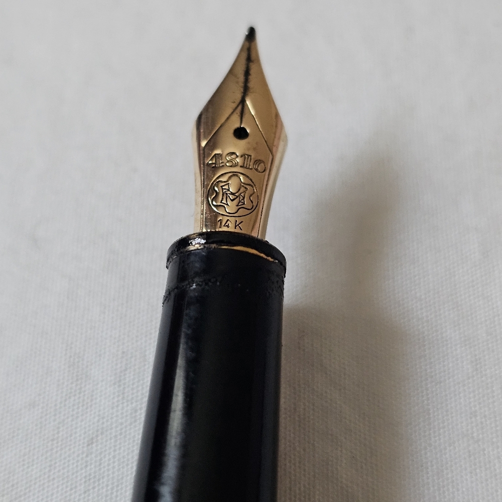 Montblanc Gold and Black Fountain Pen